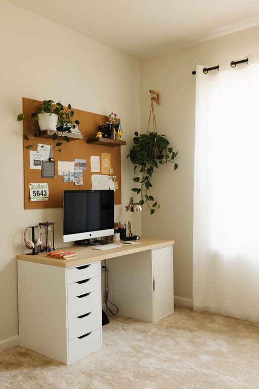 Tips for Creating a Relaxing Home Office Environment